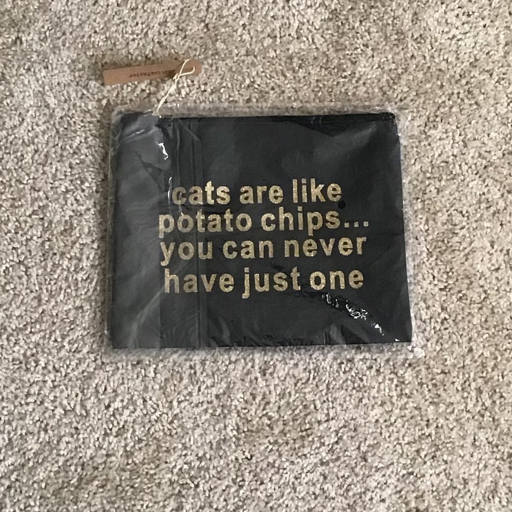 Makeup bag